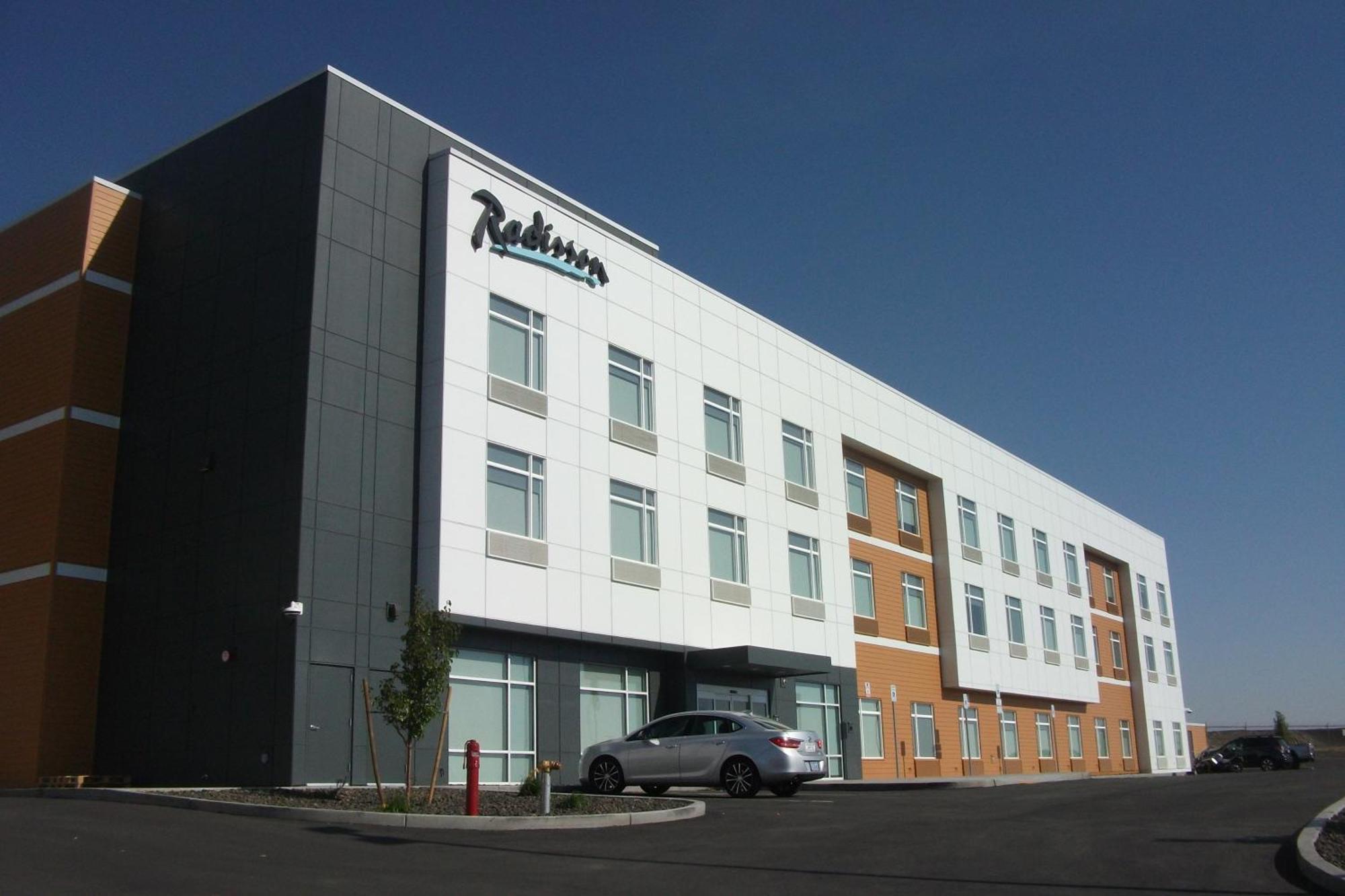 Radisson Hotel Pendleton Airport Kültér fotó
