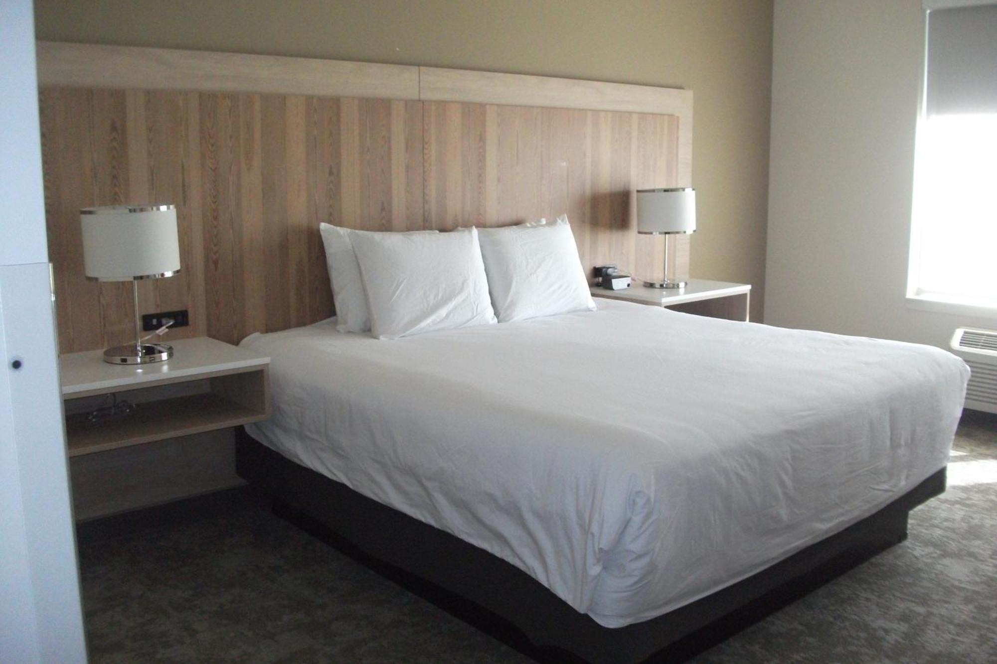 Radisson Hotel Pendleton Airport Kültér fotó
