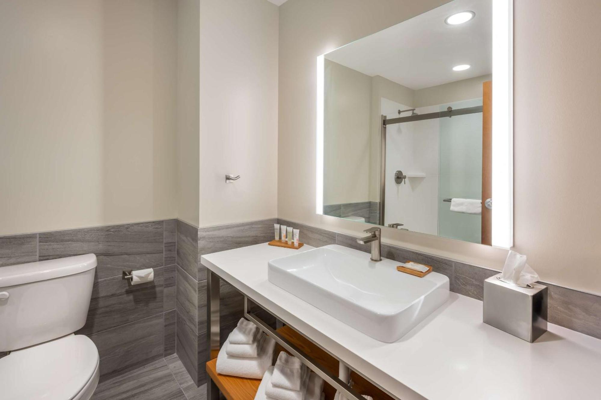 Radisson Hotel Pendleton Airport Kültér fotó